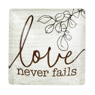Love never fails - magneet