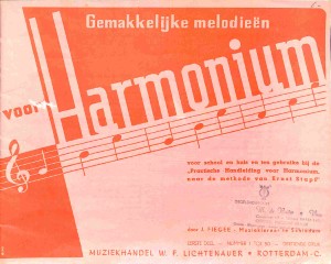 Gemakkelijke melodieën voor harmonium - Tweedehands notenschrift