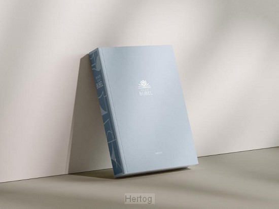 Zij Lacht pocketbijbel - NBV21